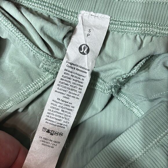 Lululemon women’s small dance studio mid rise cargo jogger pants LW5GICS swift - Picture 3 of 5